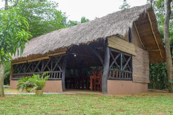 Kirindioya Village Tanamalwila Exterior photo